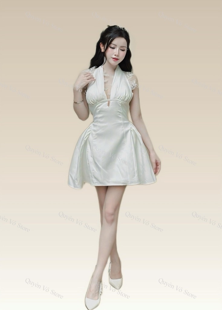 Đầm yếm phối ren lưng - Trắng