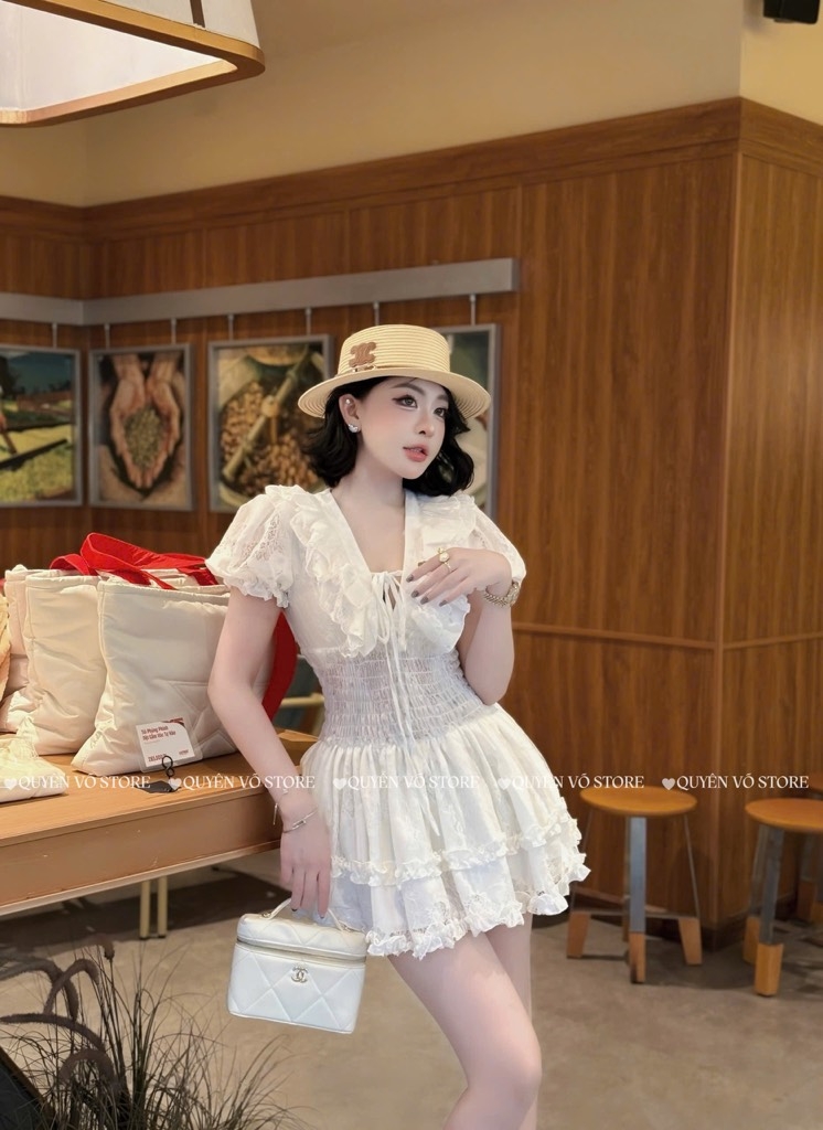 Đầm ren cổ V tiểu thư