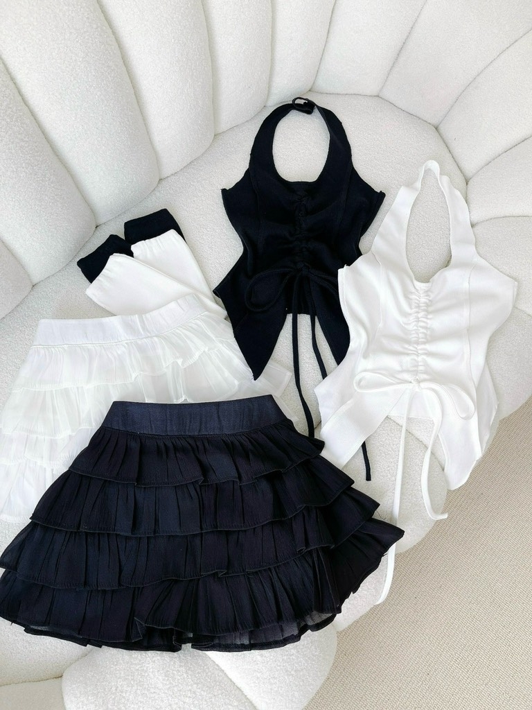 Set chân váy bèo áo cổ yếm dây rút