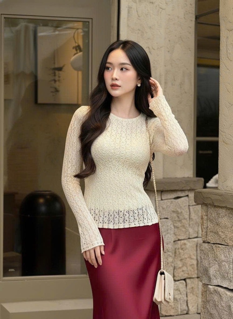 Áo ren ôm body cổ tròn tay dài - Kem 1505
