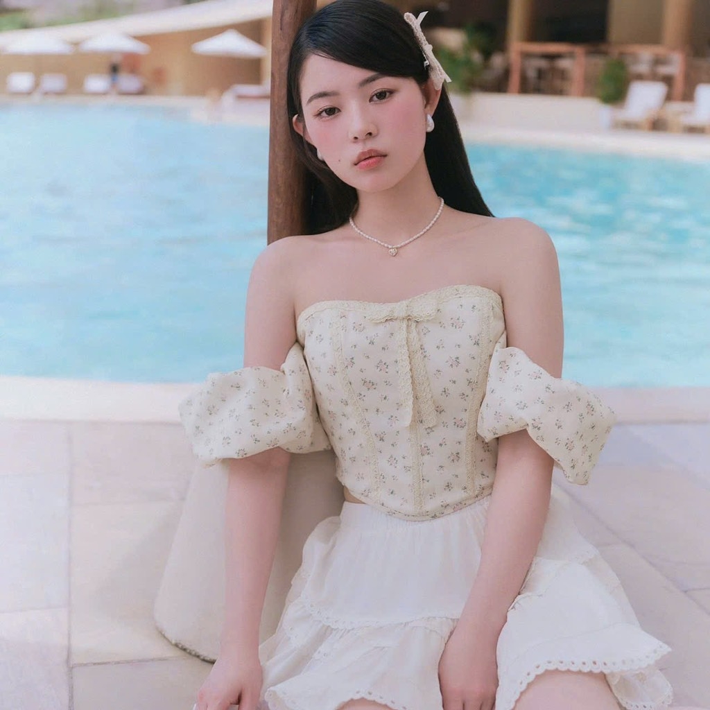 Set áo hoa nhí cúp ngực chân váy viền ren