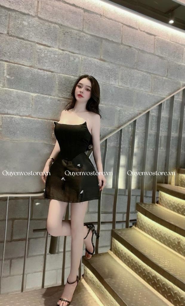 Đầm cúp ngực đính đá - găng tay lông vũ - (Freesize dưới 54kg) S