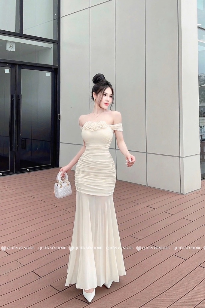 Đầm body trễ vai tà lưới - Be