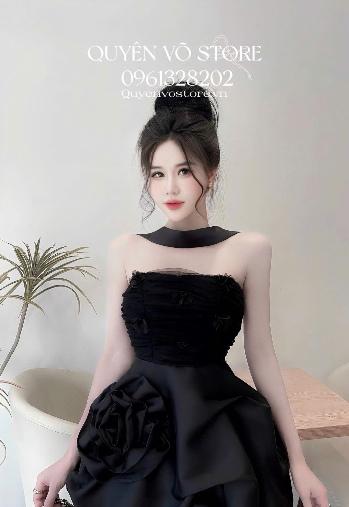 Đầm cúp ngực hoa hồng
