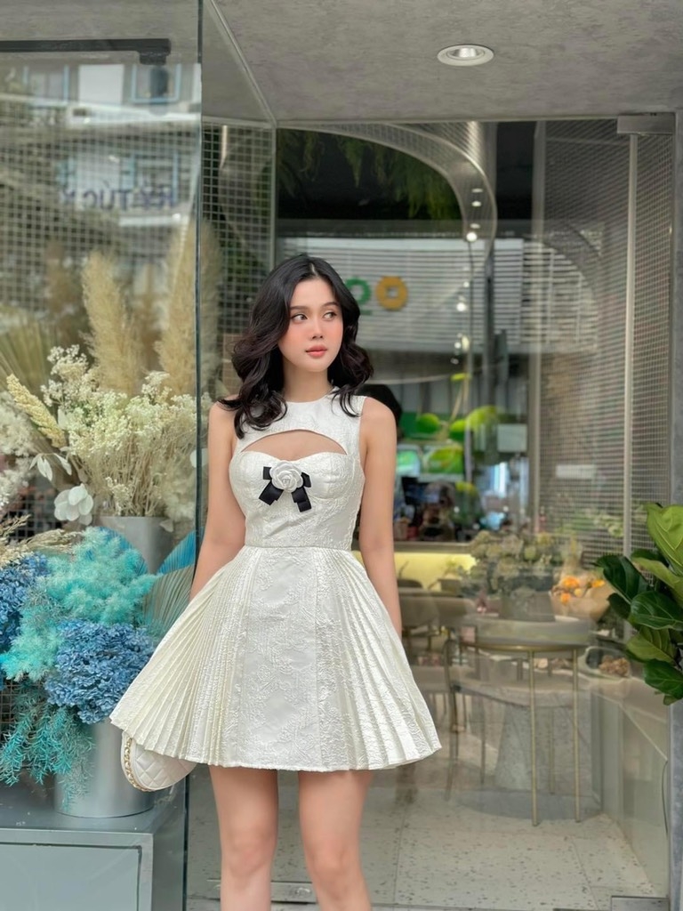 Đầm xòe gấm dập li - (Freesize dưới 54kg)