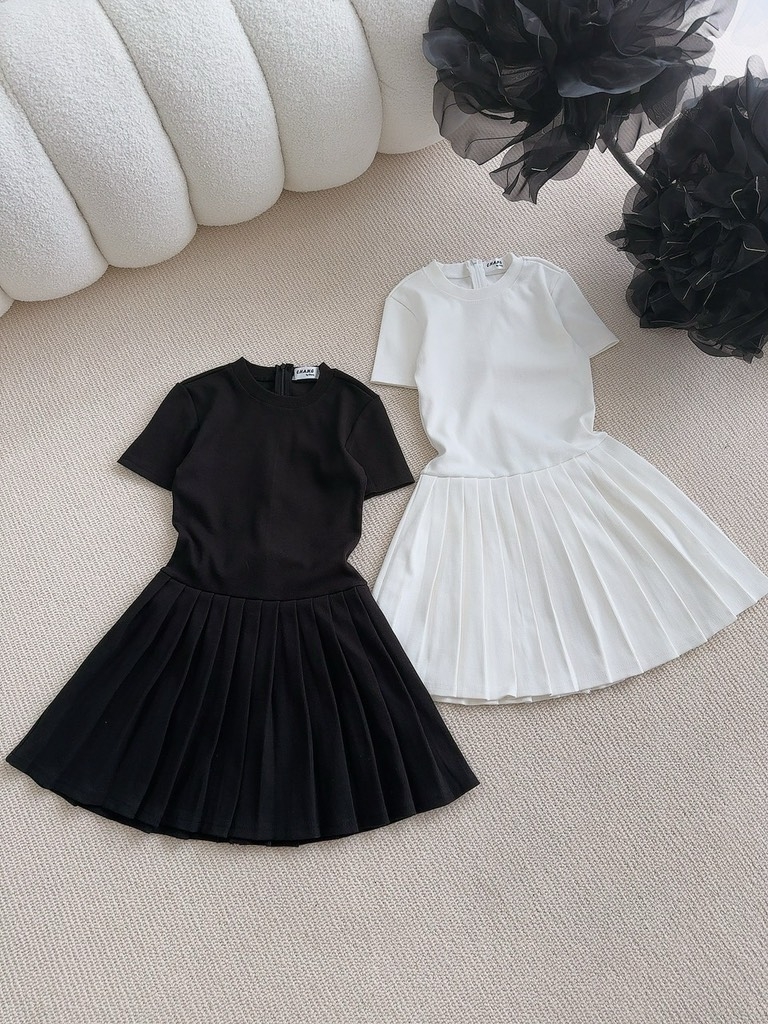 Đầm body tay con xếp li xòe - Freesize