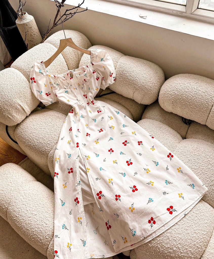 Đầm midi nude in hoa