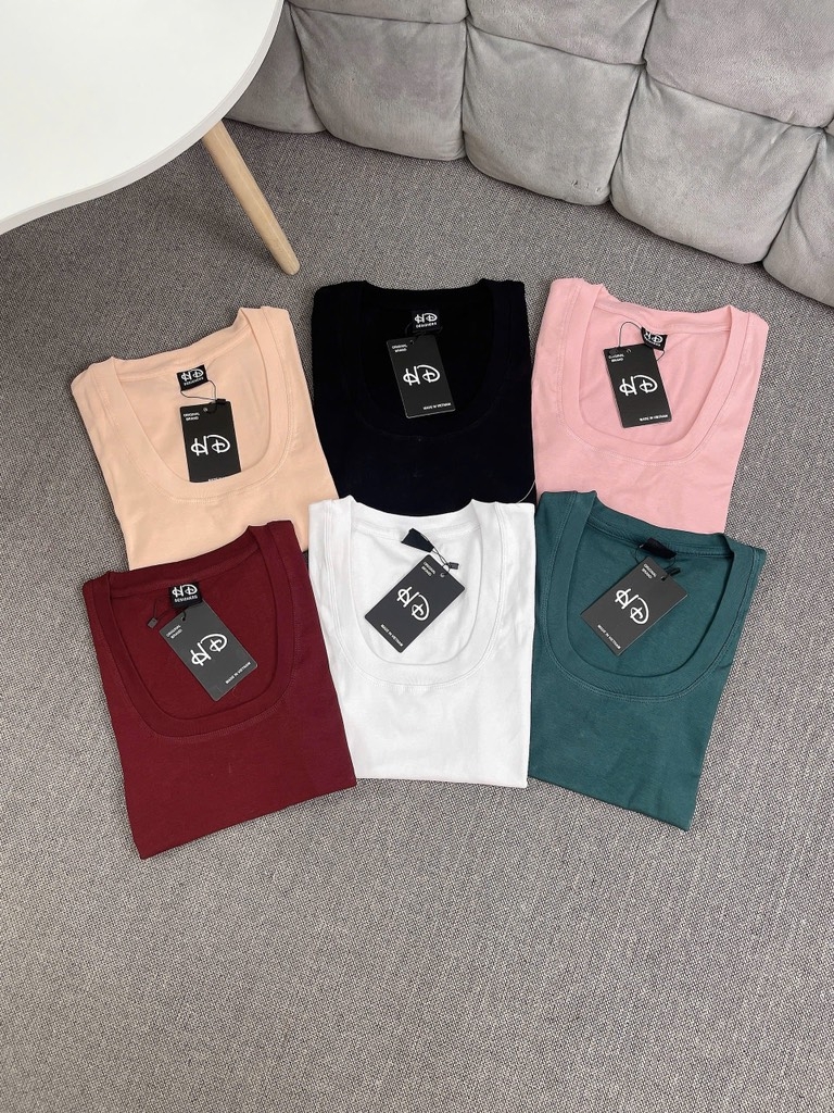 Áo thun cổ U - Form vừa