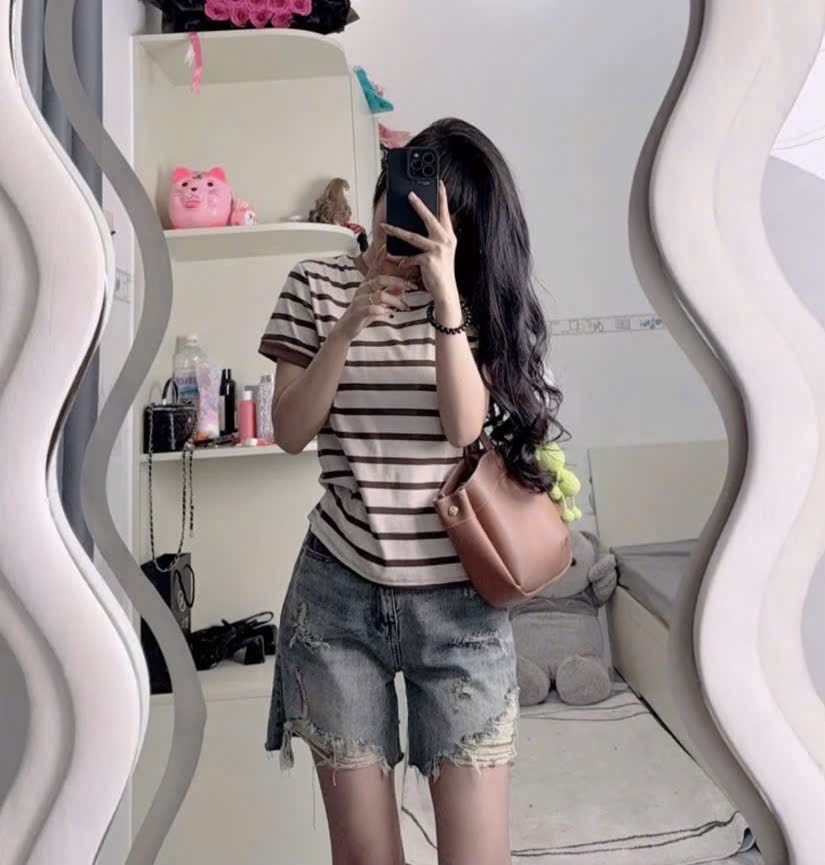 Áo thun sọc trơn - Form vừa