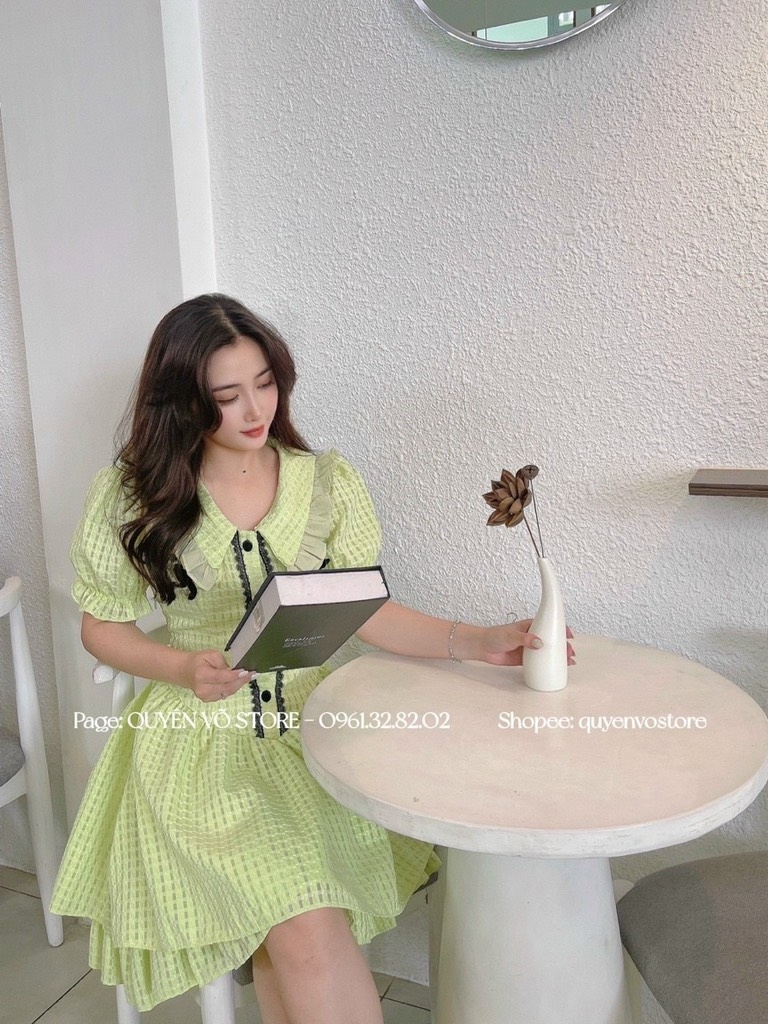 Đầm xanh chất gân ô
