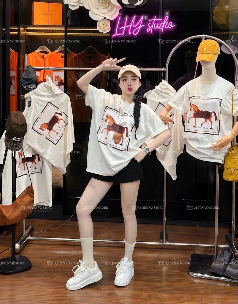 Áo thun ngựa ô vuông - Form rộng dưới 65kg