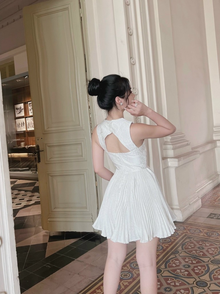 Đầm xòe gấm dập li - (Freesize dưới 54kg)