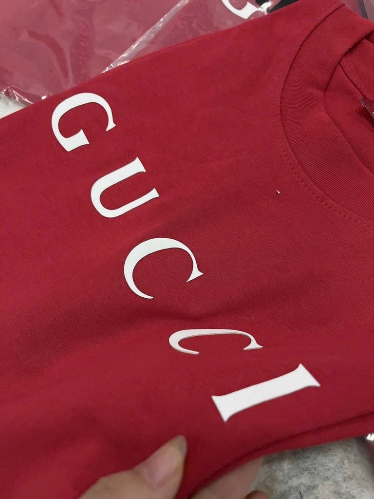 Áo thun ép Gucci