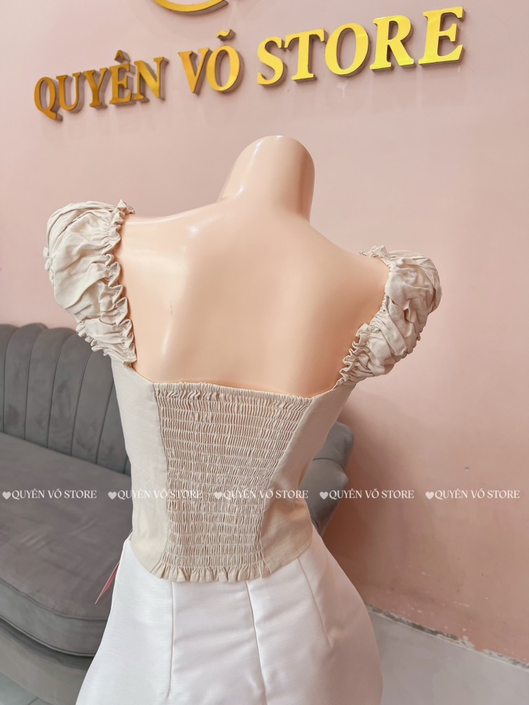 Áo ôm croptop xẻ - BE