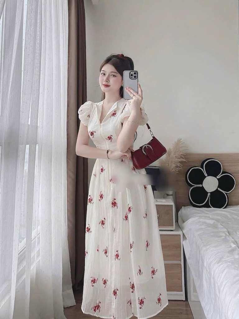 Đầm tơ nhăn in hoa đỏ
