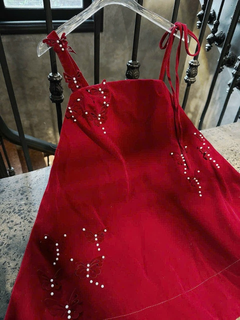Đầm Babydoll nhung 2 dây đính ngọc