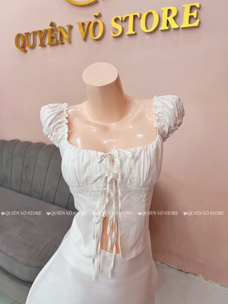 Áo ôm croptop xẻ - TRẮNG