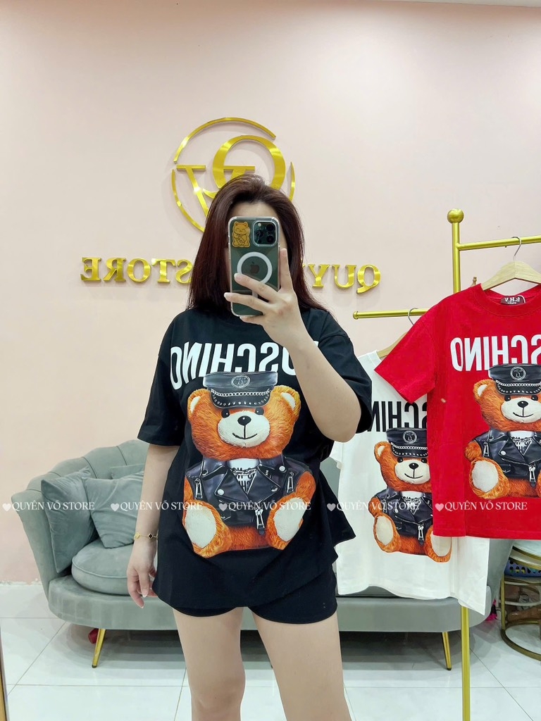 Áo thun gấu Moschino - Form rộng dưới 65kg