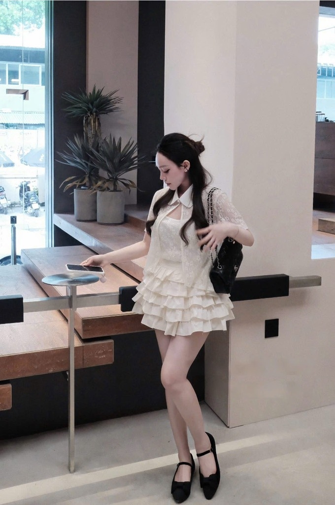 Set áo ren chân váy tầng