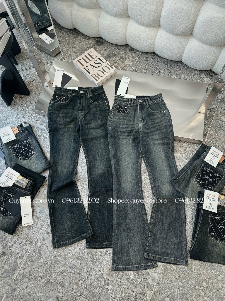 QJ 5730 Quần jean loe Chanel túi sau