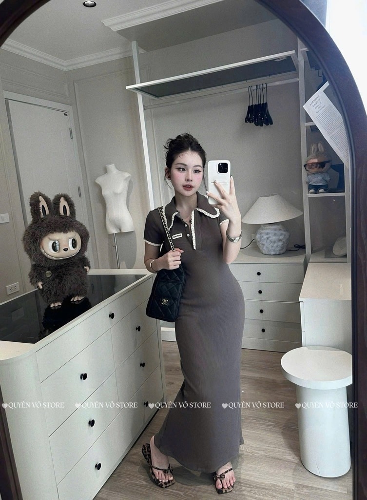 Đầm body viền cổ sen - 8563