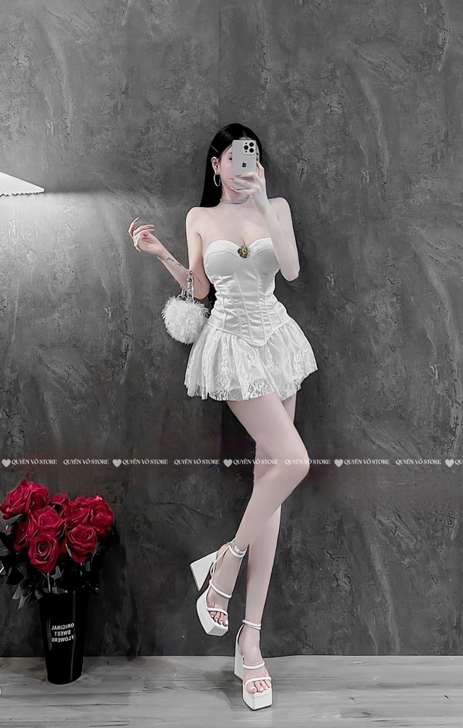 Set quây lụa chân váy ren - Đen
