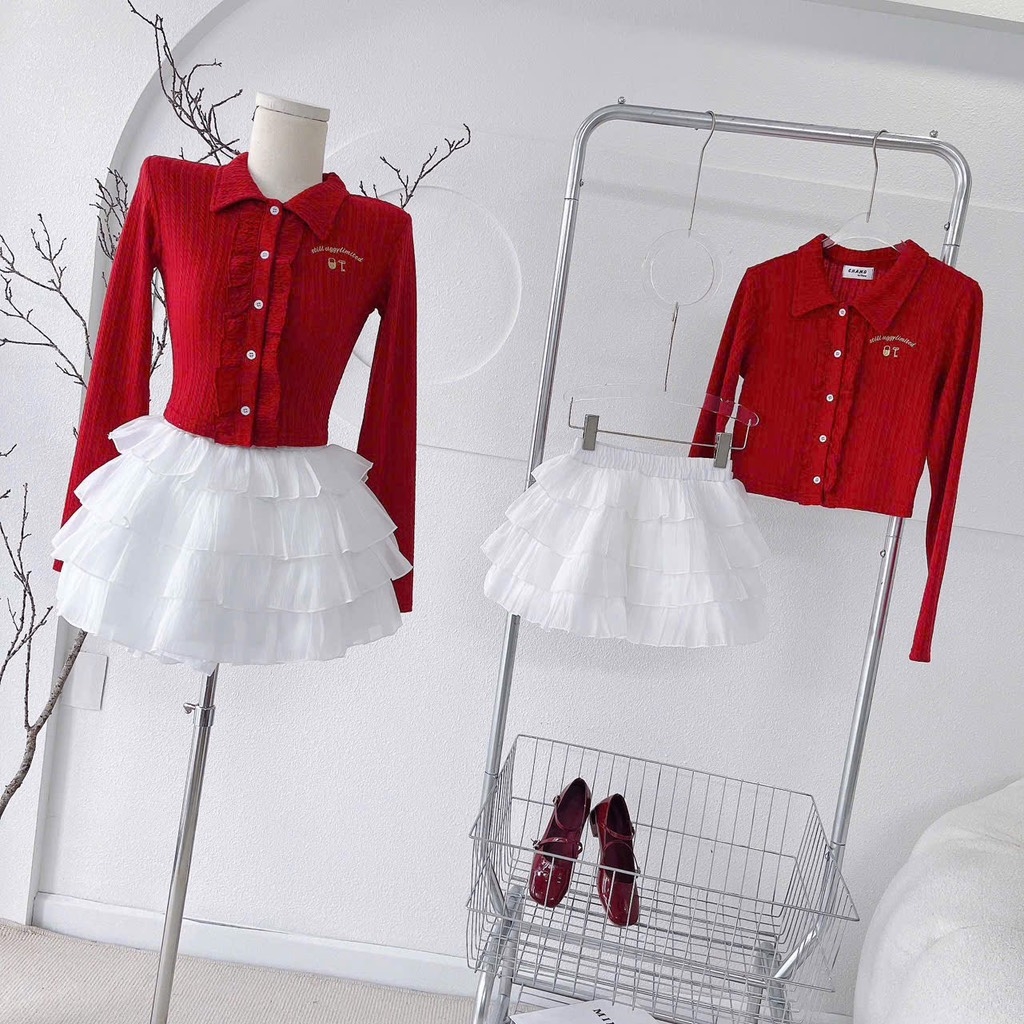 Set áo ôm tay dài cổ trụ chân váy voan 4 tầng