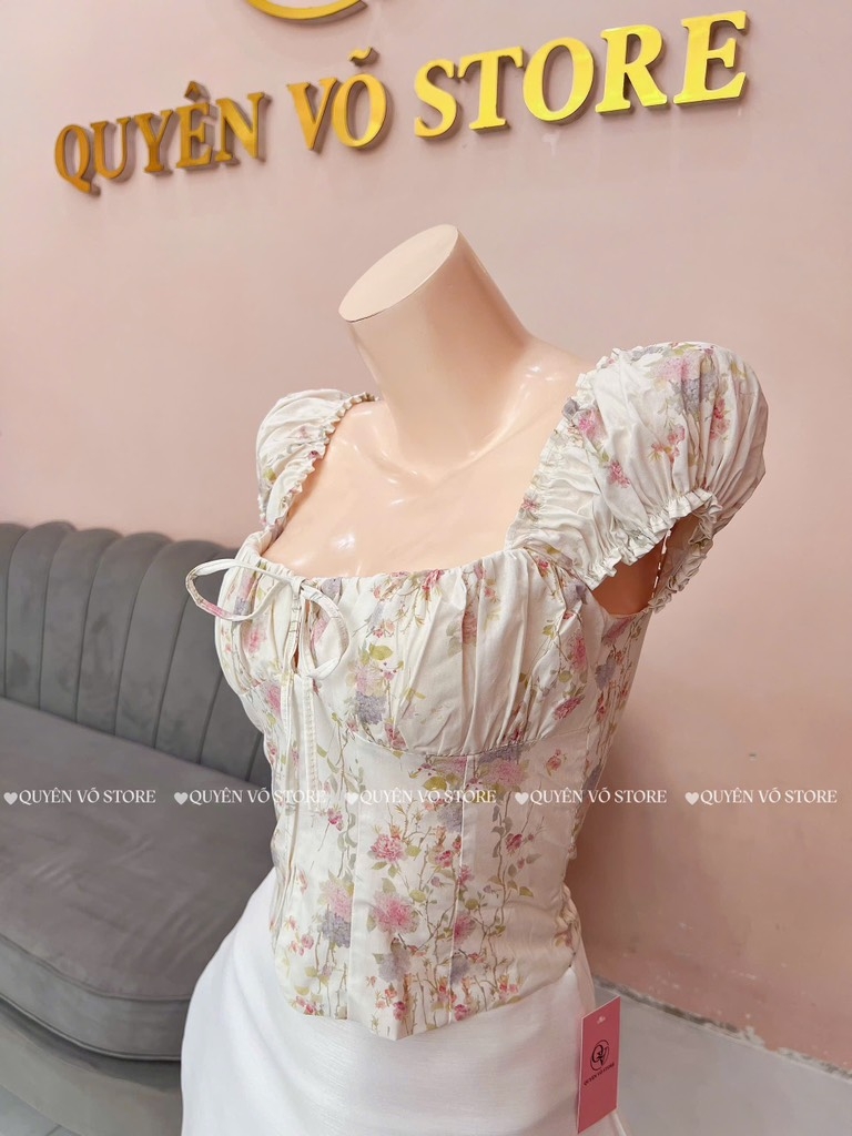 Áo ôm croptop xẻ trơn - HOA