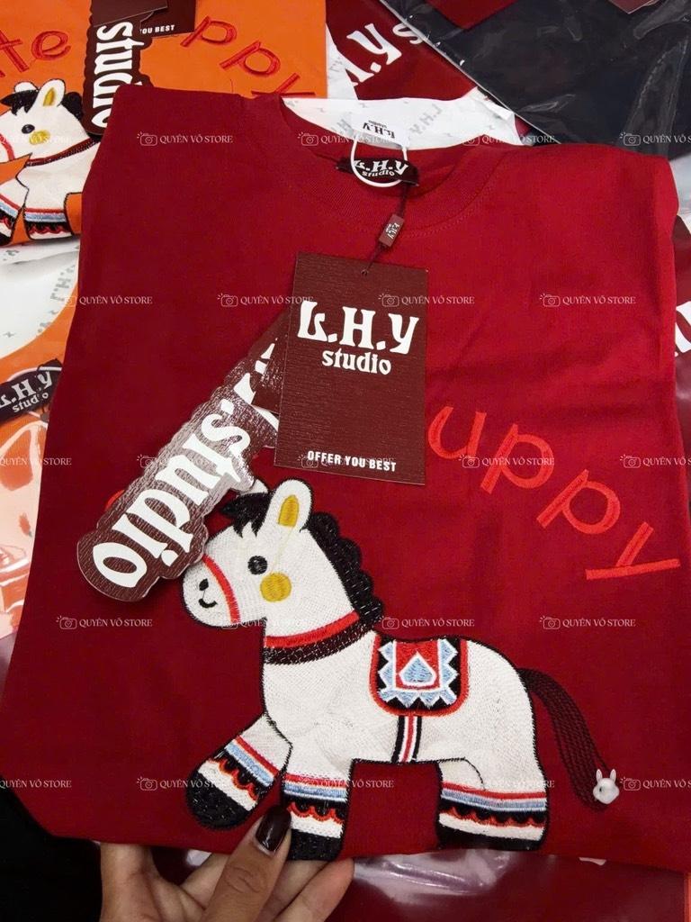 Áo thun ngựa cute - Form rộng dưới 65kg