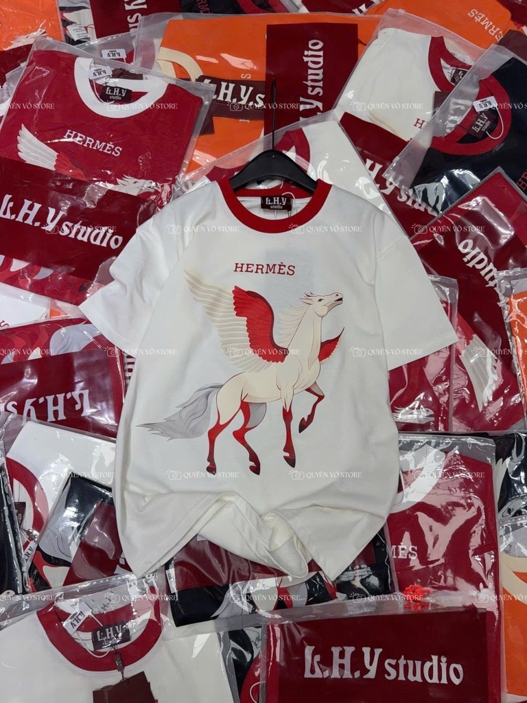 Áo thun ngựa cánh - Form rộng dưới 65kg