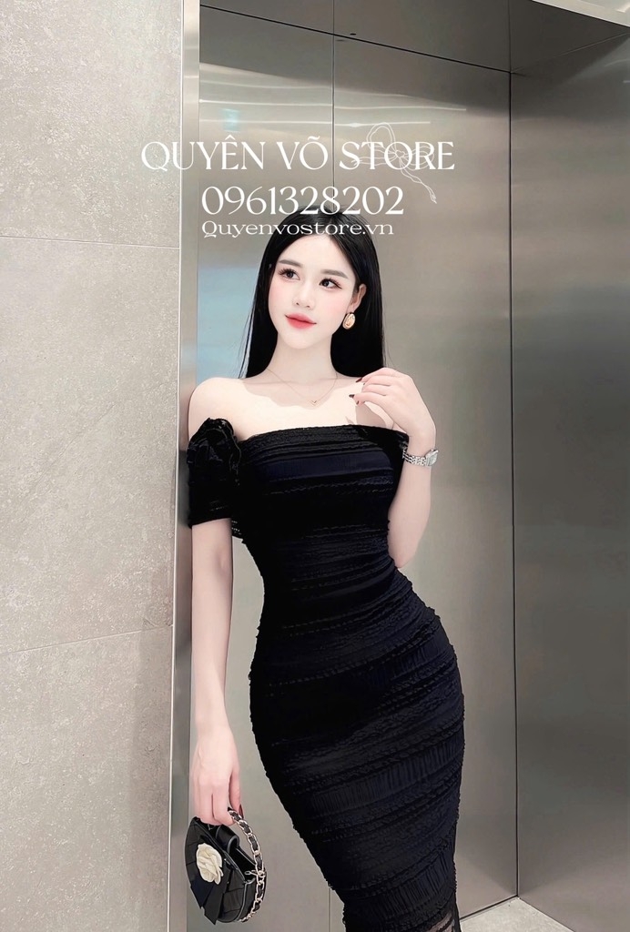 Đầm ôm body ren trễ vai - Đen