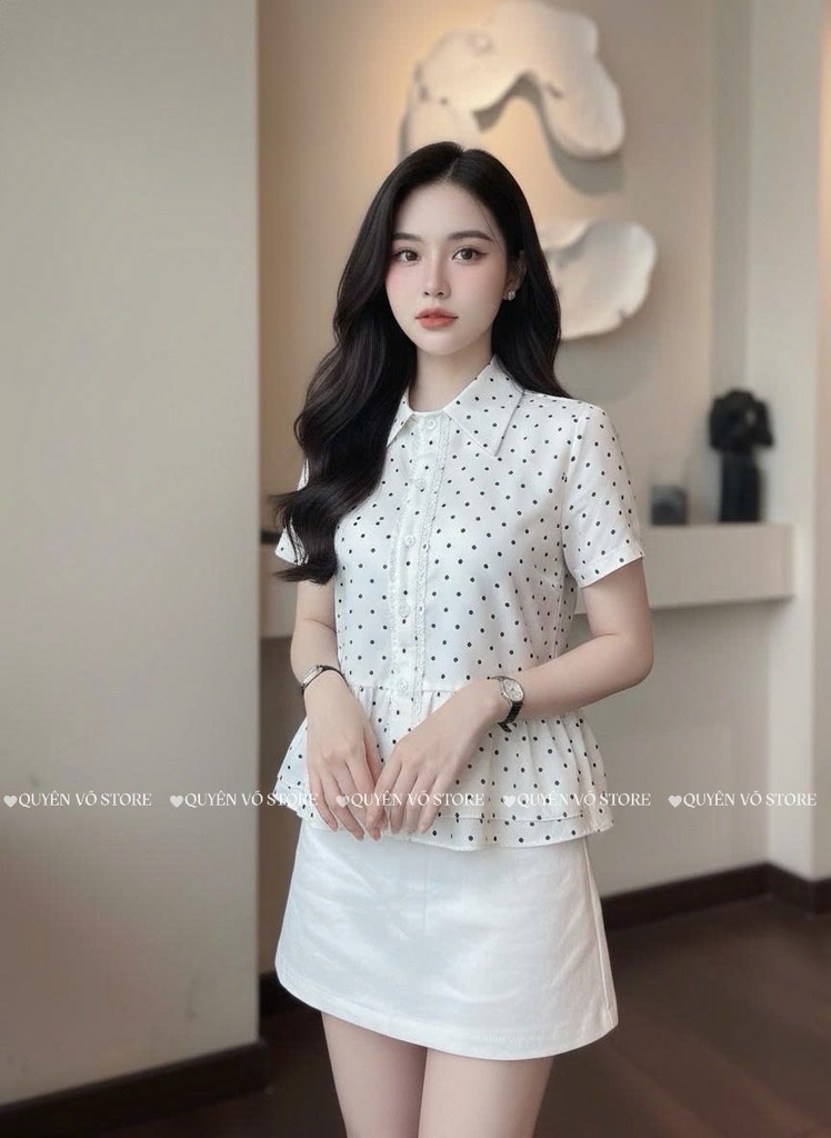 Áo sơ mi babydoll chấm bi trắng - cổ nhọn 1462