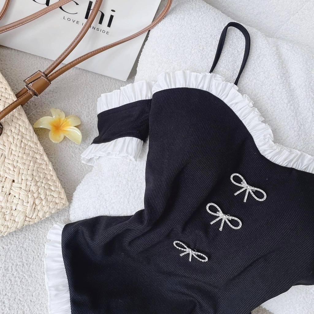 Jum bikini đen 2 dây viền trắng - Freesize dưới 55kg