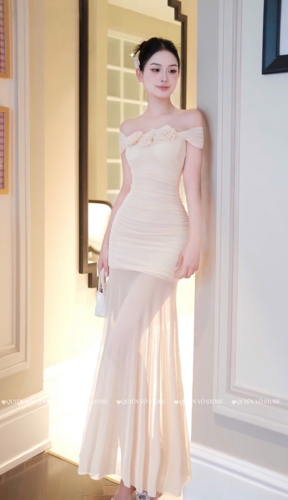 Đầm body trễ vai tà lưới - Be