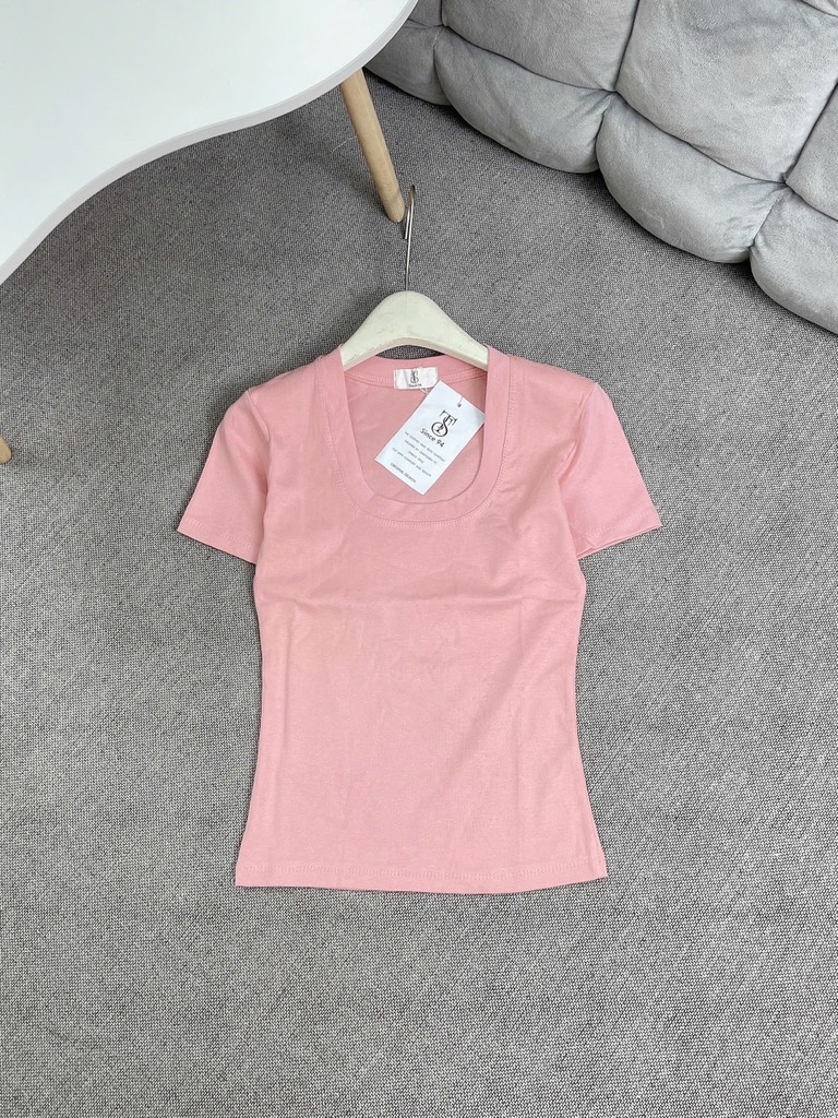 Áo thun cổ U - Form vừa