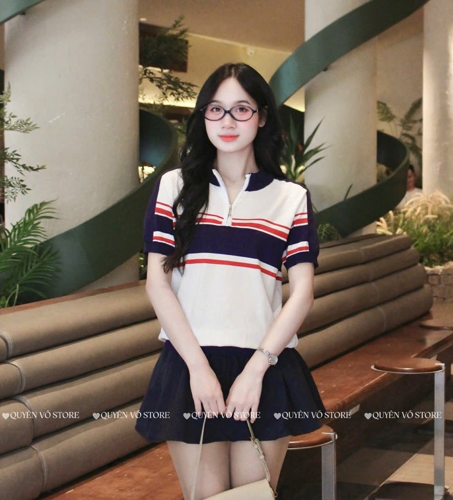 Áo khóa kẻ sọc ngang