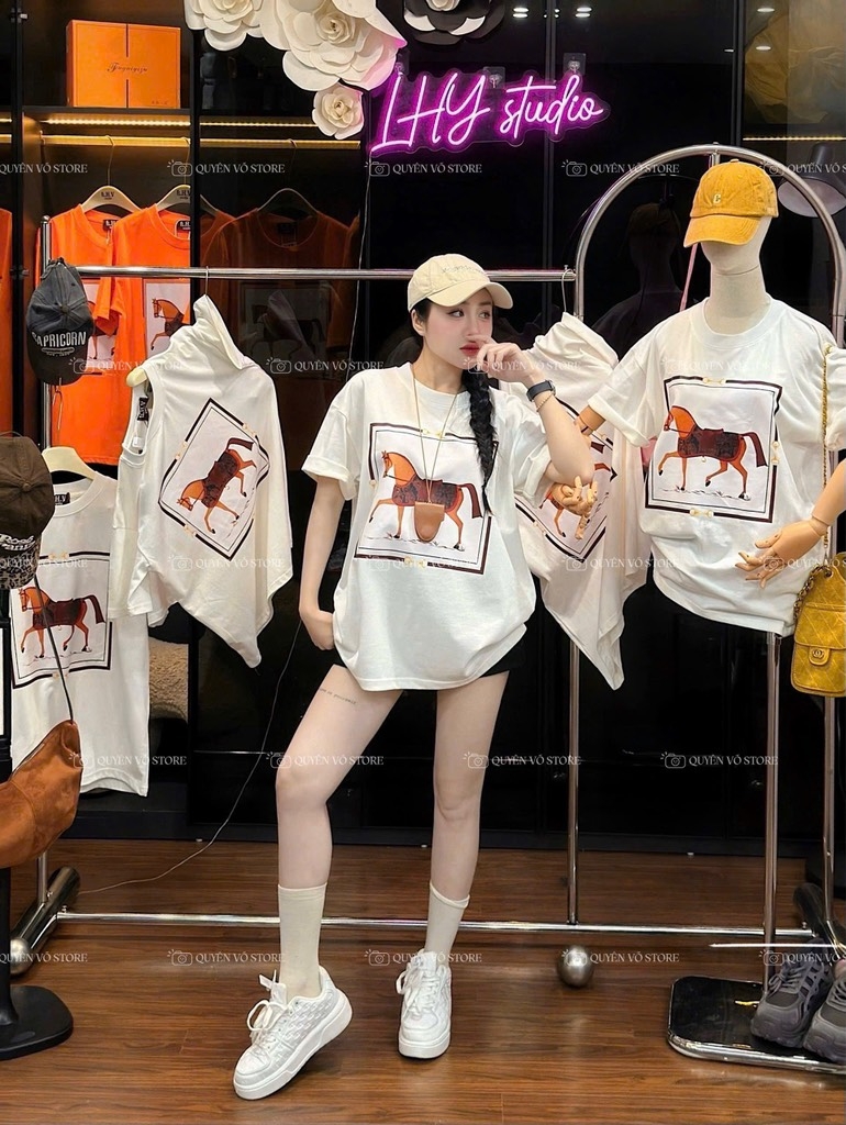 Áo thun ngựa ô vuông - Form rộng dưới 65kg