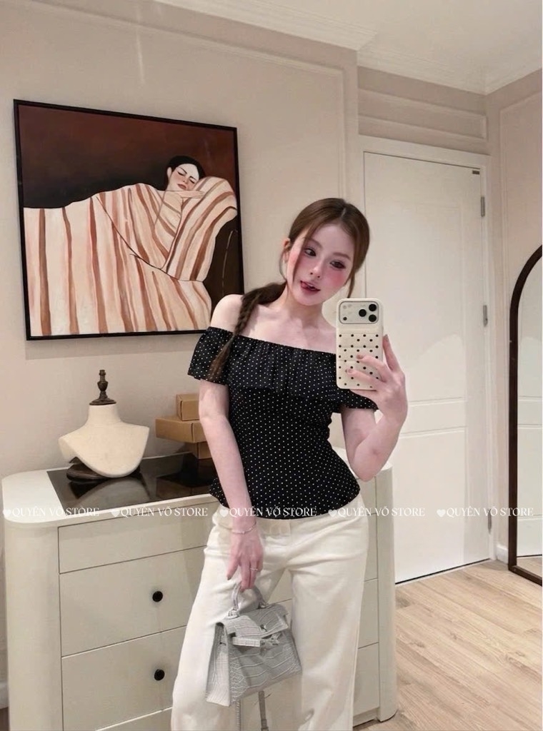 Áo thun trễ vai nhún eo