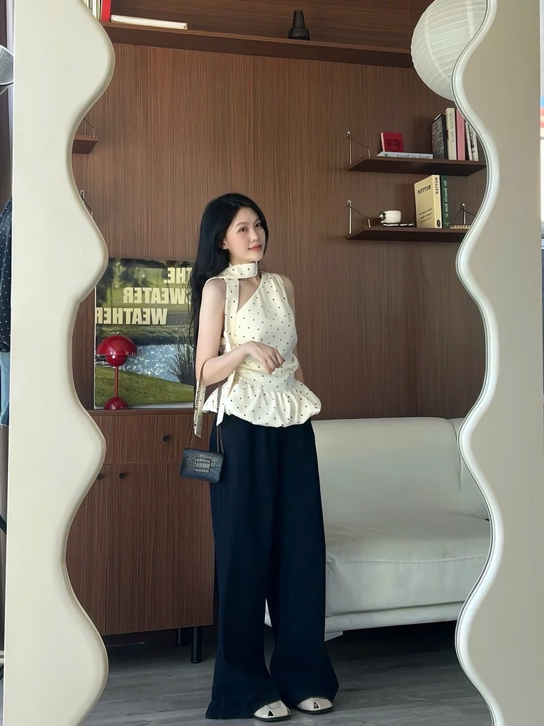 Áo kiểu chéo chấm bi - 783