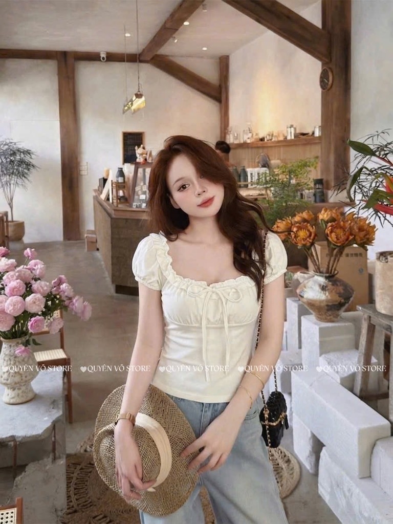 Áo thun cổ u viền bèo trơn
