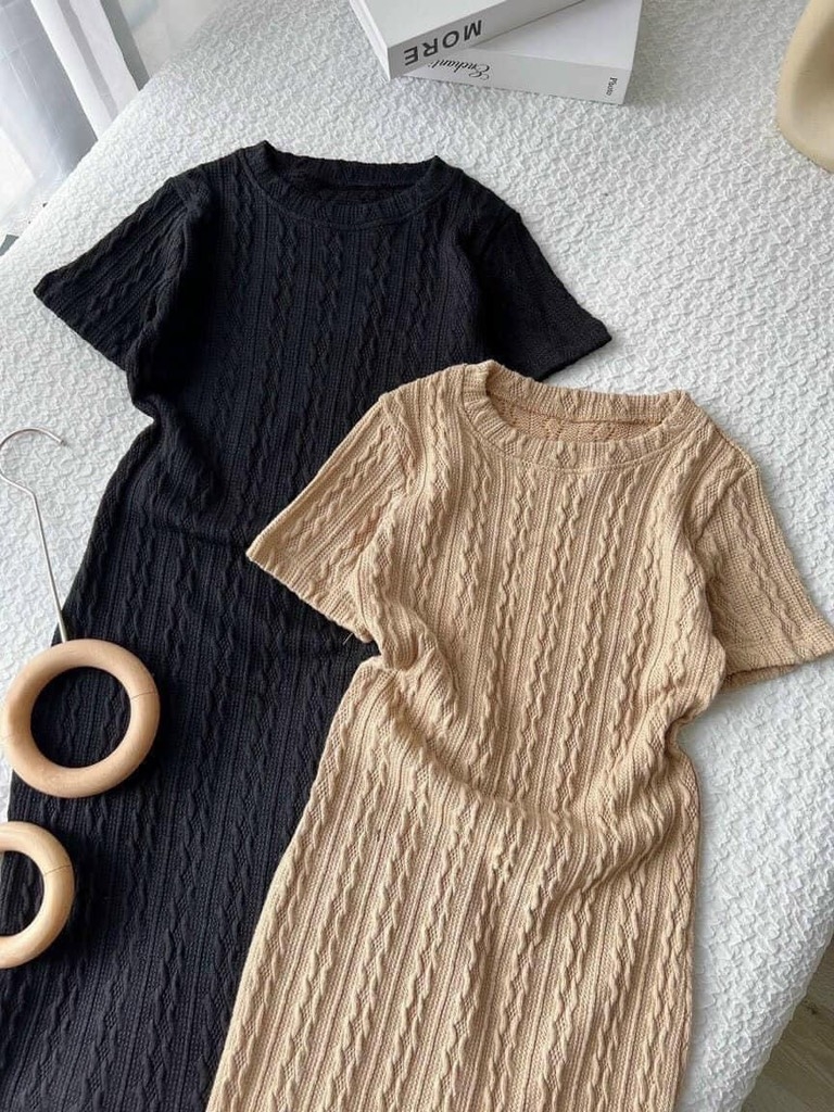 Đầm body len dệt