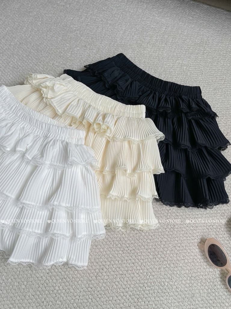 Chân váy 4 tầng - Trắng