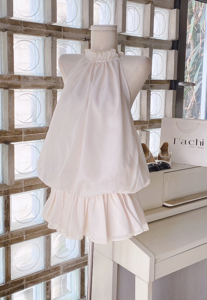 Set áo nude cổ yếm xòe phồng - Freesize