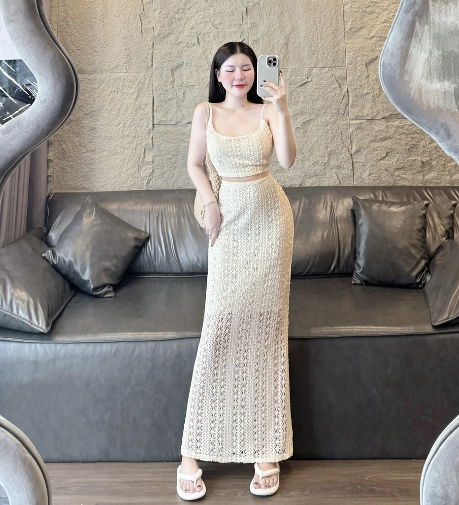Set crop nude ren len móc chân váy midi
