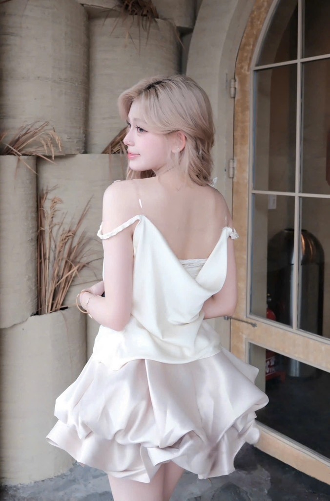 Set áo 2 dây chân váy bí nude tiểu thư