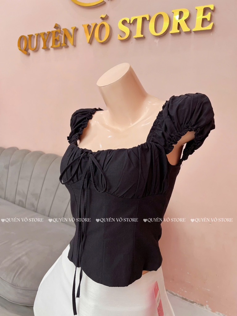 Áo ôm croptop xẻ trơn - ĐEN