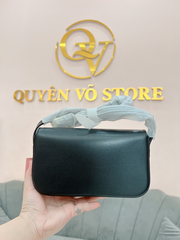 Túi kẹp nách Celine Size 21