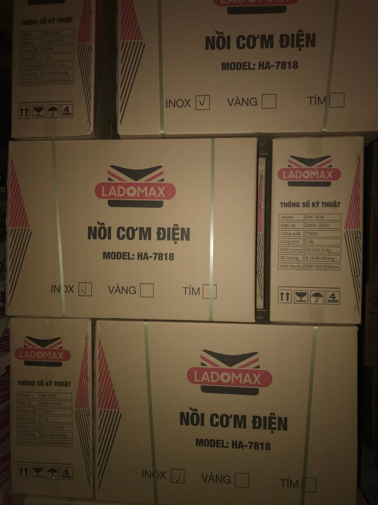 Nồi cơm điện 1.2L Ladomax Ha-7812