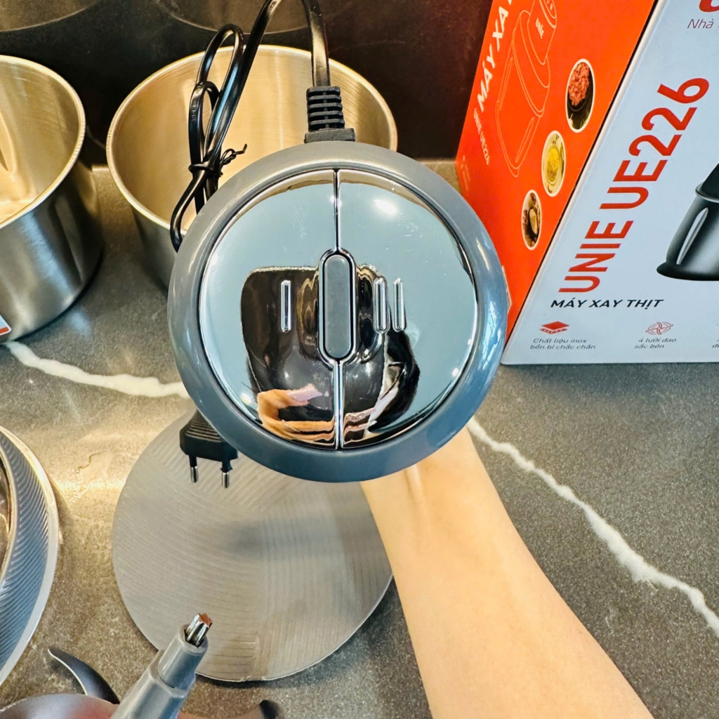 Máy xay thịt đa năng Unie UE226 (1tx12)