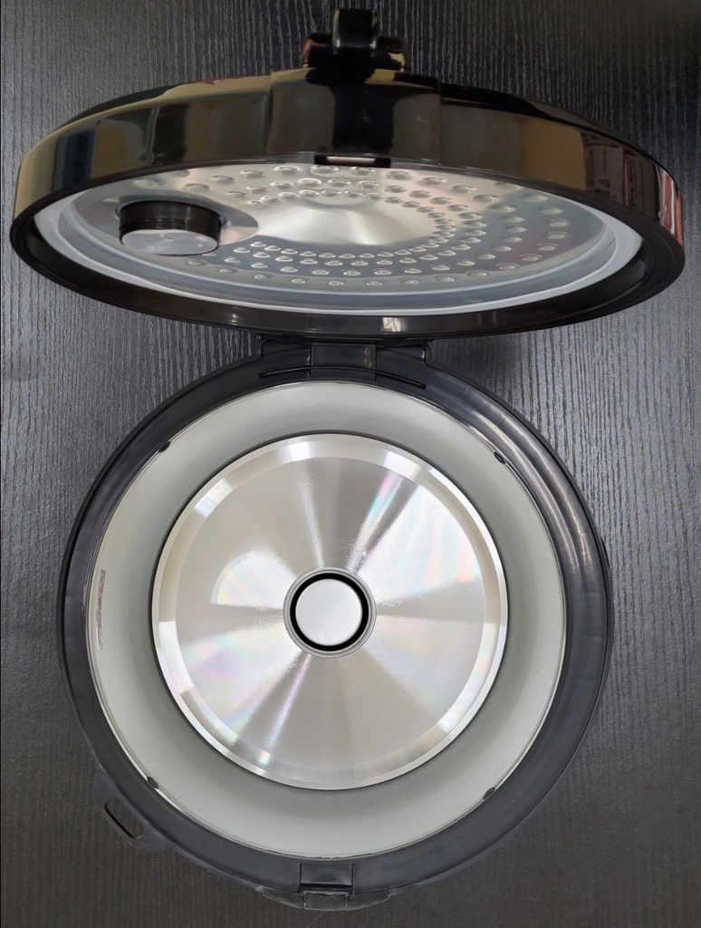 Nồi cơm điện 1.8L Ladomax HA-7818